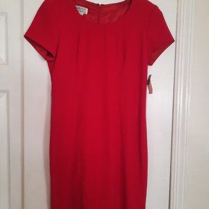 Women's red short-sleeved, lined dress